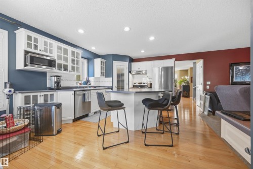 10885 75 Street Nw, Edmonton, AB 