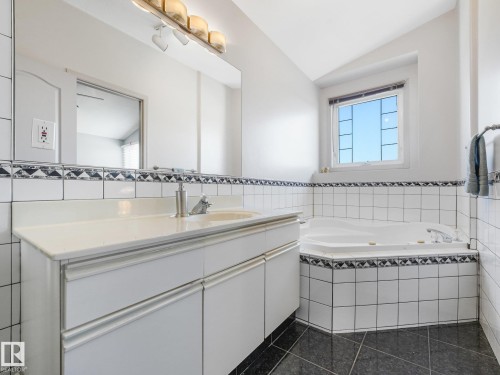 247 Hooper Crescent Nw, Edmonton, AB 