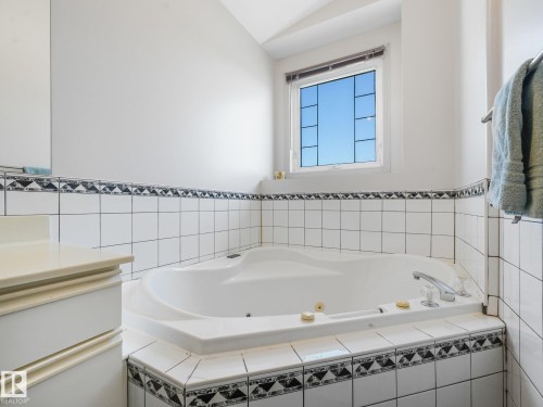 247 Hooper Crescent Nw, Edmonton, AB 