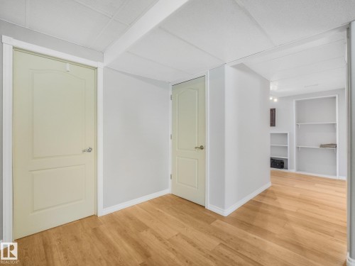 247 Hooper Crescent Nw, Edmonton, AB 