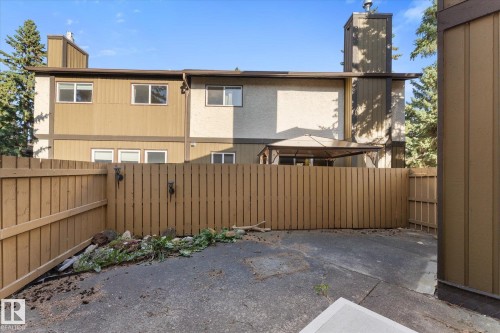 7047 32 Avenue Nw, Edmonton, AB 