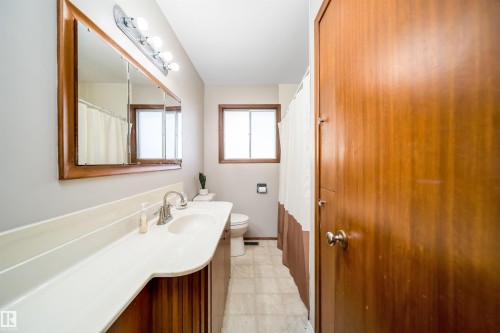 12825 102 Street Nw, Edmonton, AB 