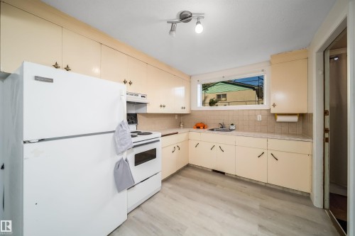 12825 102 Street Nw, Edmonton, AB 