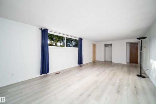 12825 102 Street Nw, Edmonton, AB 