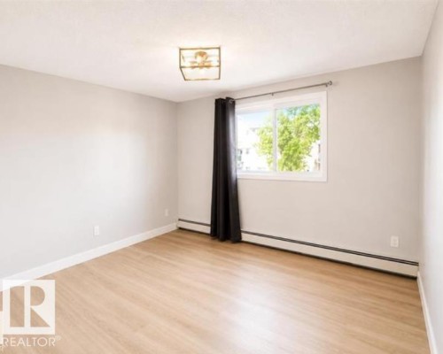 #329 17447 98A Av Nw, Edmonton, AB 