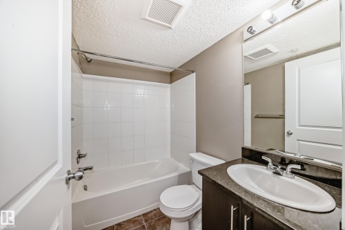 #210 3315 James Mowatt Tr Sw Sw, Edmonton, AB - Indoor Photo Showing Bathroom