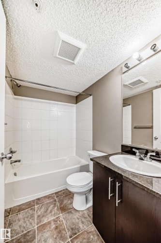 #210 3315 James Mowatt Tr Sw Sw, Edmonton, AB - Indoor Photo Showing Bathroom