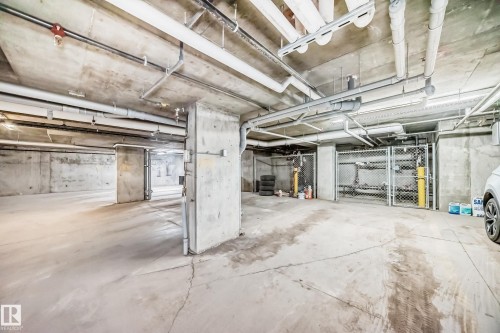 #210 3315 James Mowatt Tr Sw Sw, Edmonton, AB - Indoor Photo Showing Garage