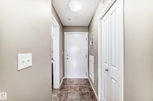 #210 3315 James Mowatt Tr Sw Sw, Edmonton, AB - Indoor Photo Showing Other Room