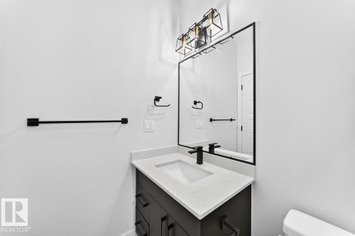 106 Waverly Way, Fort Saskatchewan, AB - Indoor Photo Showing Bathroom