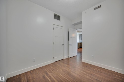 #302 279 Wye Rd, Sherwood Park, AB 