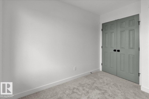 #Upper 18116 73 St Nw Nw, Edmonton, AB - Indoor Photo Showing Other Room