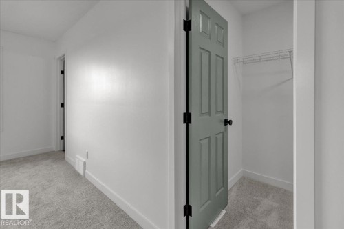 #Upper 18116 73 St Nw Nw, Edmonton, AB - Indoor Photo Showing Other Room