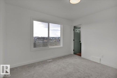 #Upper 18116 73 St Nw Nw, Edmonton, AB - Indoor Photo Showing Other Room