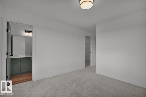 #Upper 18116 73 St Nw Nw, Edmonton, AB - Indoor Photo Showing Other Room