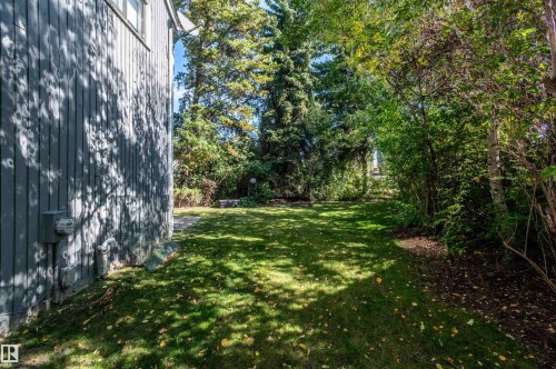 10606 25A Avenue Nw, Edmonton, AB 