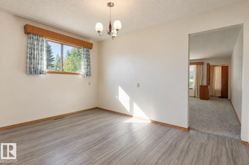 10339 80 Street Nw, Edmonton, AB 