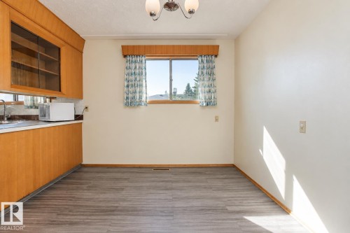 10339 80 Street Nw, Edmonton, AB 