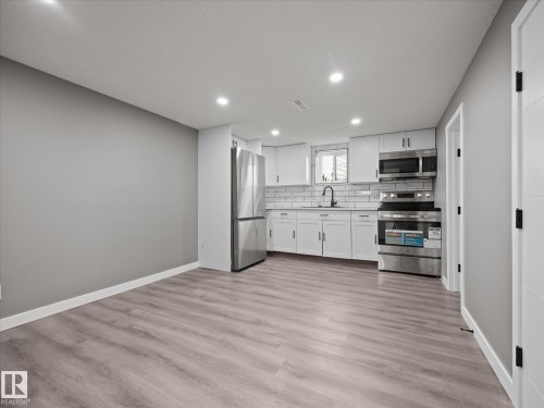 11211 104 Street Nw, Edmonton, AB 