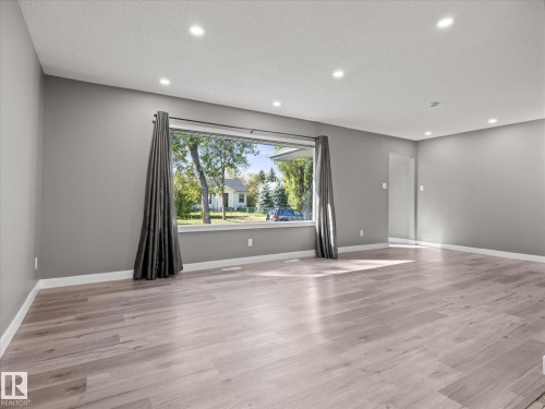 11211 104 Street Nw, Edmonton, AB 