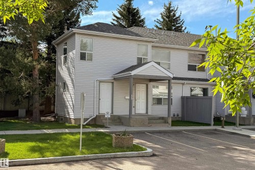 #15 603 YOUVILLE DR NW  Edmonton, AB T6L 6V8