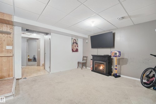 Additional content - 15911 38 Street Nw, Edmonton, AB 