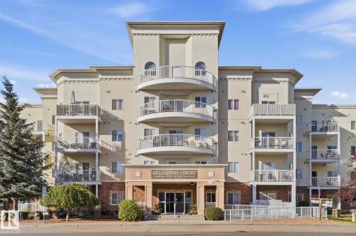 #205 8528 82 AV NW  Edmonton, AB T6C 0Y8