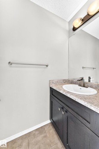 17311 120 Street Nw, Edmonton, AB 