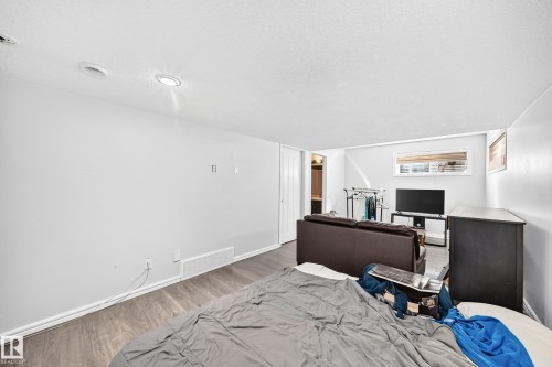 17311 120 Street Nw, Edmonton, AB 