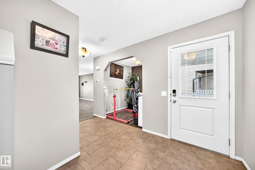 17311 120 Street Nw, Edmonton, AB 