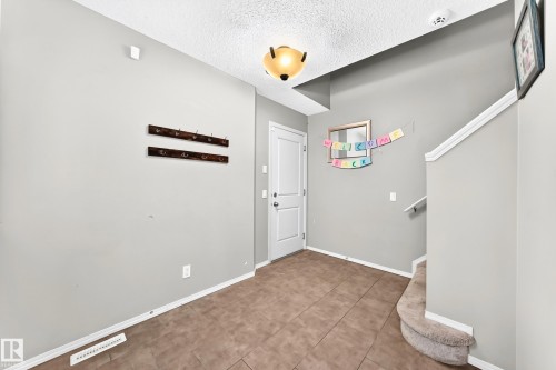 17311 120 Street Nw, Edmonton, AB 