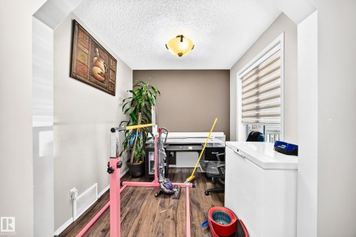17311 120 Street Nw, Edmonton, AB 