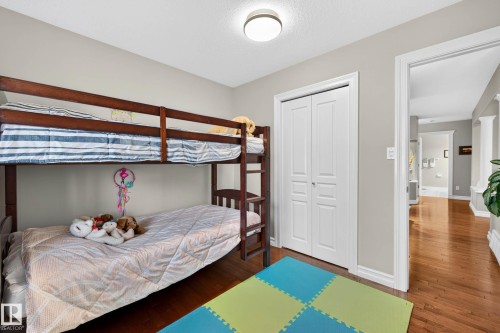 12 Otter Crescent, St. Albert, AB - Indoor Photo Showing Bedroom