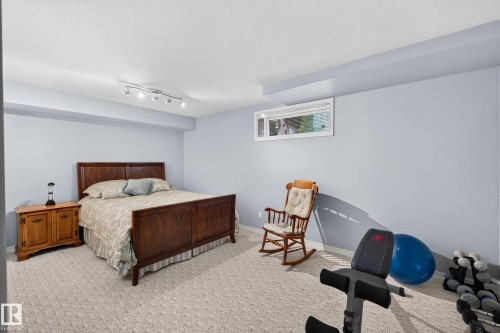 12 Otter Crescent, St. Albert, AB - Indoor Photo Showing Bedroom