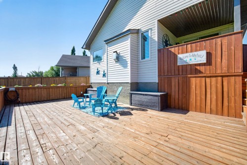 27 Silverstone Drive, Stony Plain, AB 