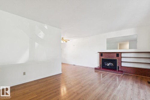 9319 147 Street Nw, Edmonton, AB 