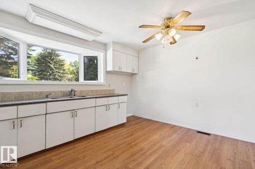 9319 147 Street Nw, Edmonton, AB 