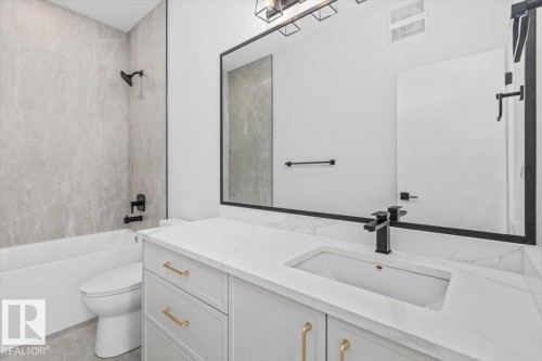25 Owl Ridge Close, Fort Saskatchewan, AB 