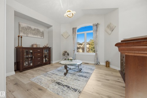 Den/study on main floor with view of front yard - 10819 175 Avenue Nw, Edmonton, AB 