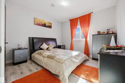Main floor bedroom #1 - 10819 175 Avenue Nw, Edmonton, AB 