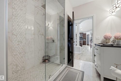 Main floor 3 PC bathroom with shower - 10819 175 Avenue Nw, Edmonton, AB 