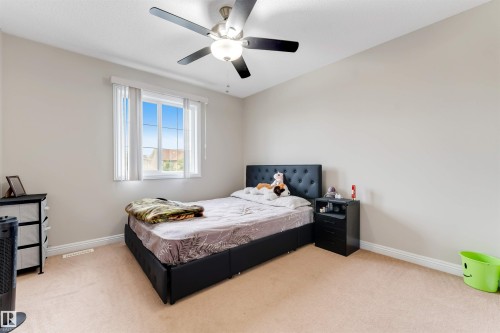 3012 25 Ave Avenue Nw, Edmonton, AB 