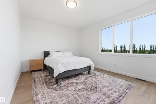 132 Heron Point Close, Rural Wetaskiwin County, AB - Indoor Photo Showing Bedroom