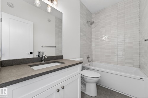 132 Heron Point Close, Rural Wetaskiwin County, AB - Indoor Photo Showing Bathroom
