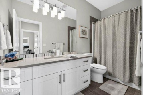 70 Enchanted Way, St. Albert, AB 