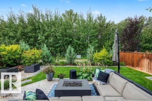 70 Enchanted Way, St. Albert, AB 