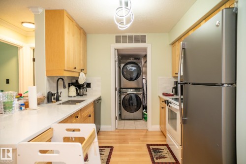 #307 13111 140 Av Nw, Edmonton, AB 