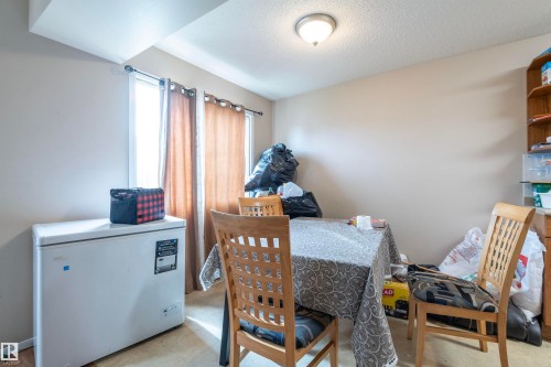 7115-7121 80 Avenue Nw, Edmonton, AB 