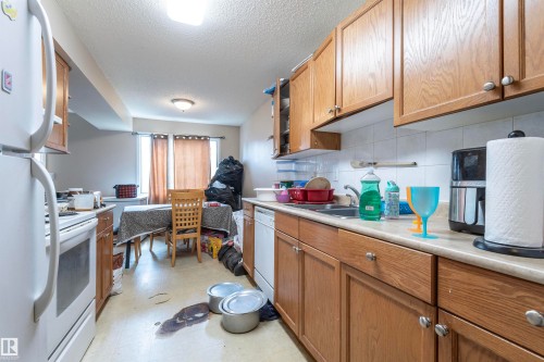 7115-7121 80 Avenue Nw, Edmonton, AB 