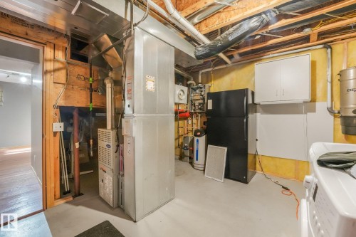 Additional content - 1271 Ormsby Lane Nw, Edmonton, AB 